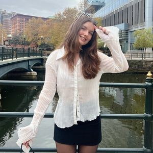 Meet your Posher, Hailey